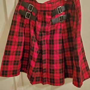 Hot Topic skirt